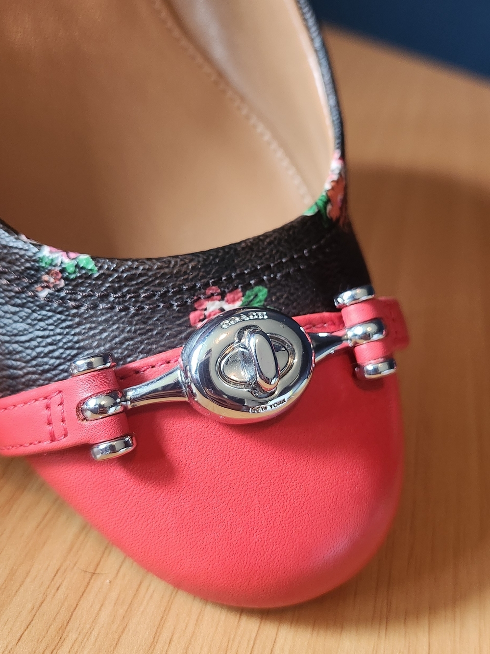 Coach "Leila" Ballet Flats- Floral- Size 8 - Picture 9 of 10